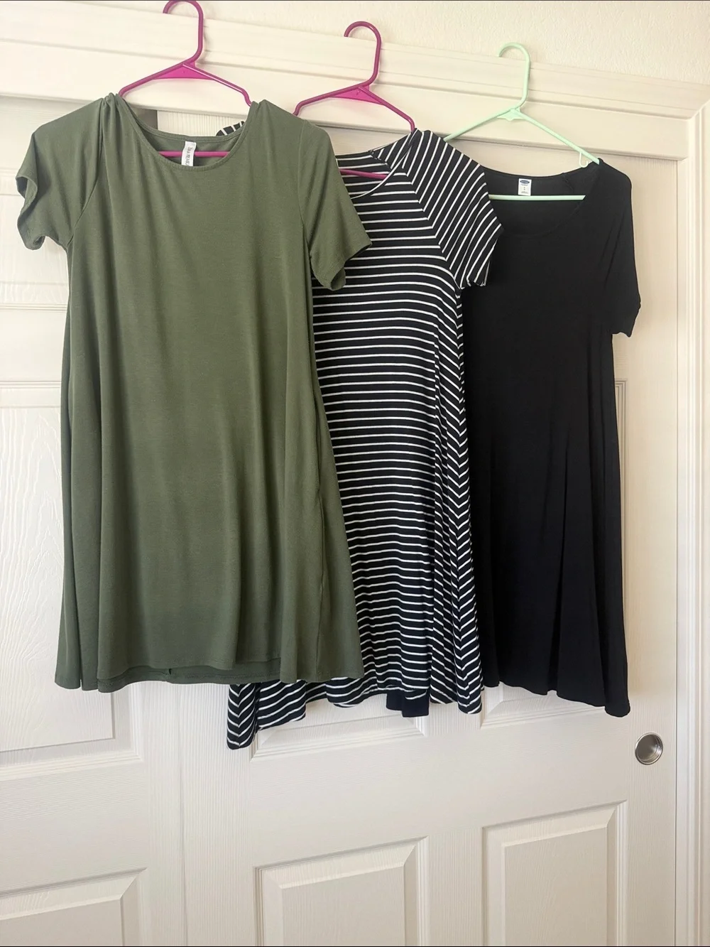 Swing Dresses - Picture 1 of 7